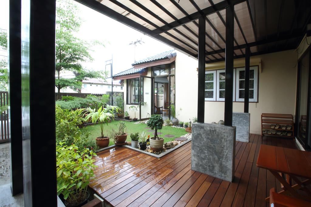 Mon Lodge & Yoga Donmueang Bangkok Værelse billede