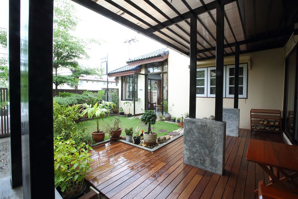 Mon Lodge & Yoga Donmueang Bangkok Eksteriør billede